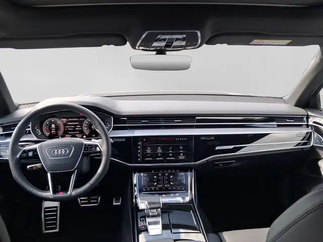 Audi A8 view 5