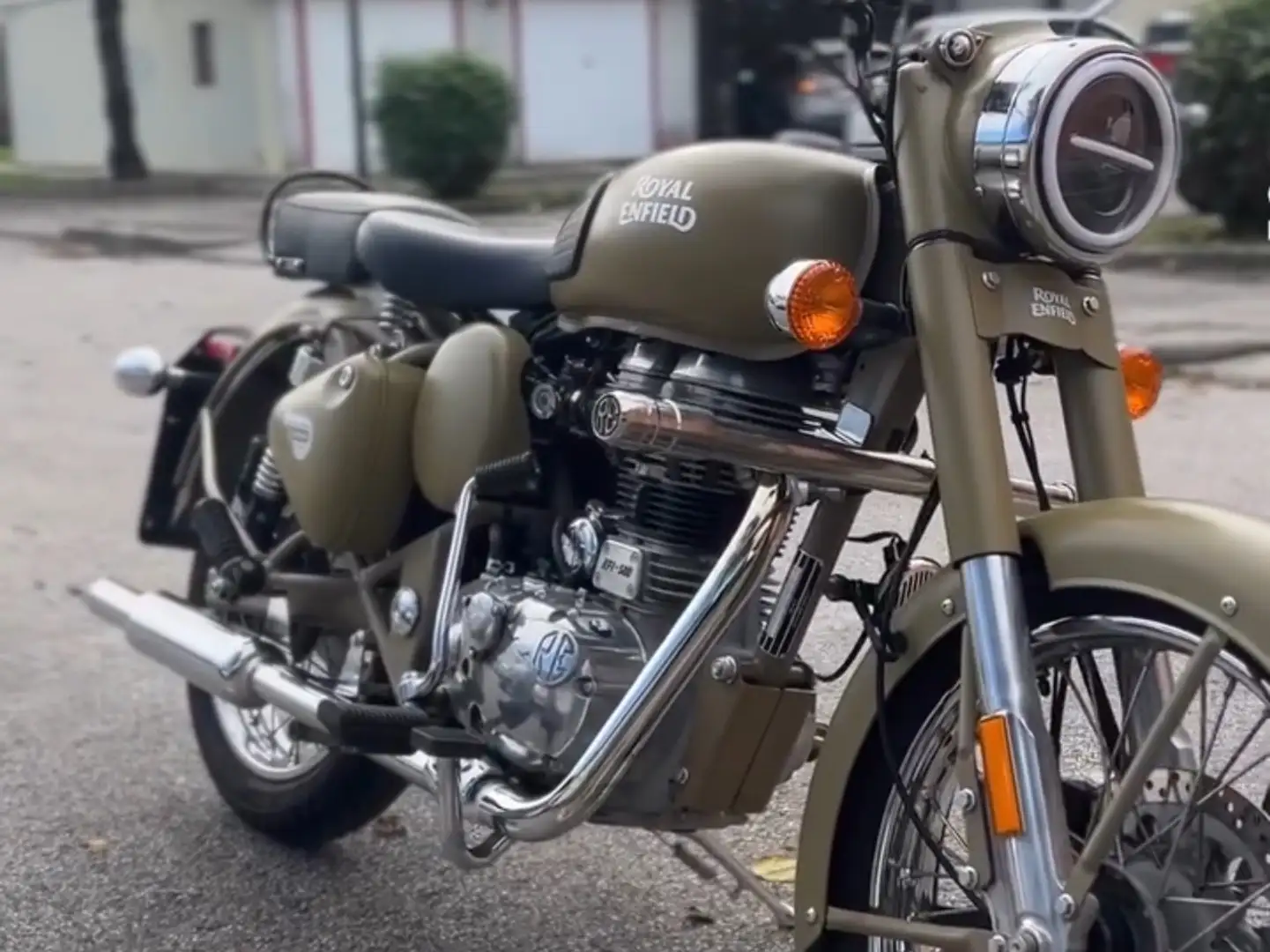 Royal Enfield Bullet 500 classic 500 - 1