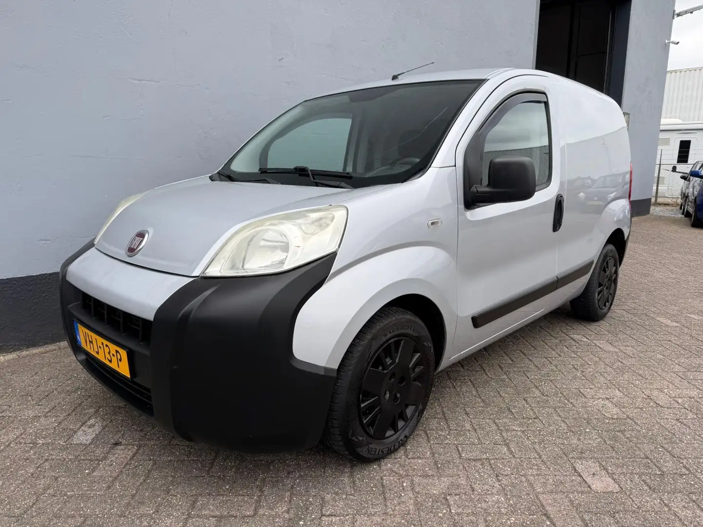 Fiat Fiorino 1.4 SX BENZINE - Airco Grijs - 1