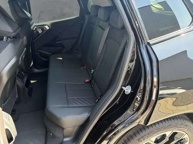 BMW X3 view 13