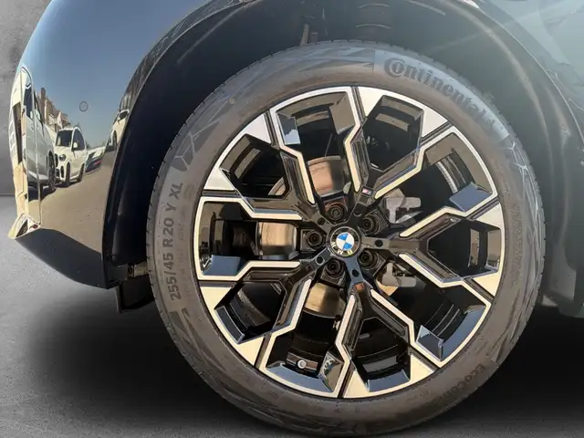 BMW X3 view 7