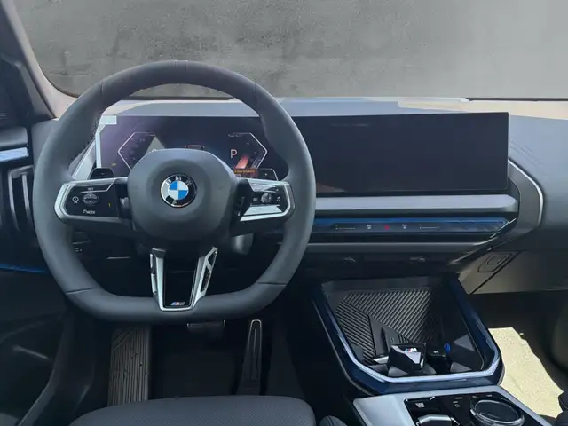 BMW X3 view 10