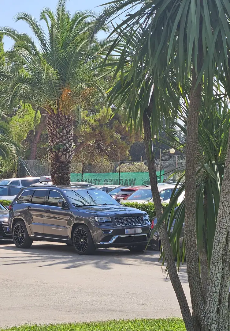 Jeep Grand Cherokee Grand Cherokee 3,0 V6 CRD Summit Summit Grau - 1