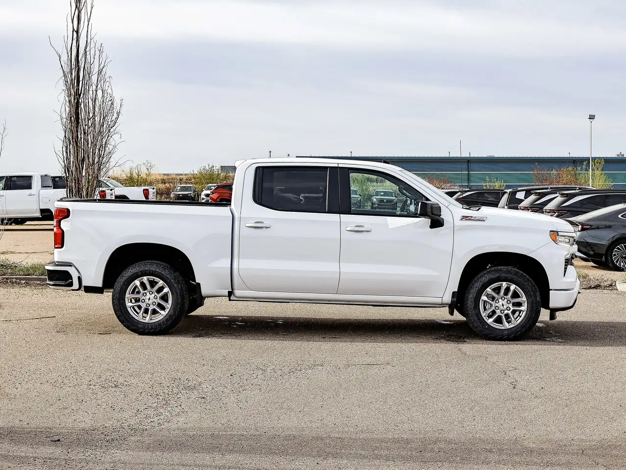 Chevrolet Silverado 1500 снимка Chevrolet Silverado 1500