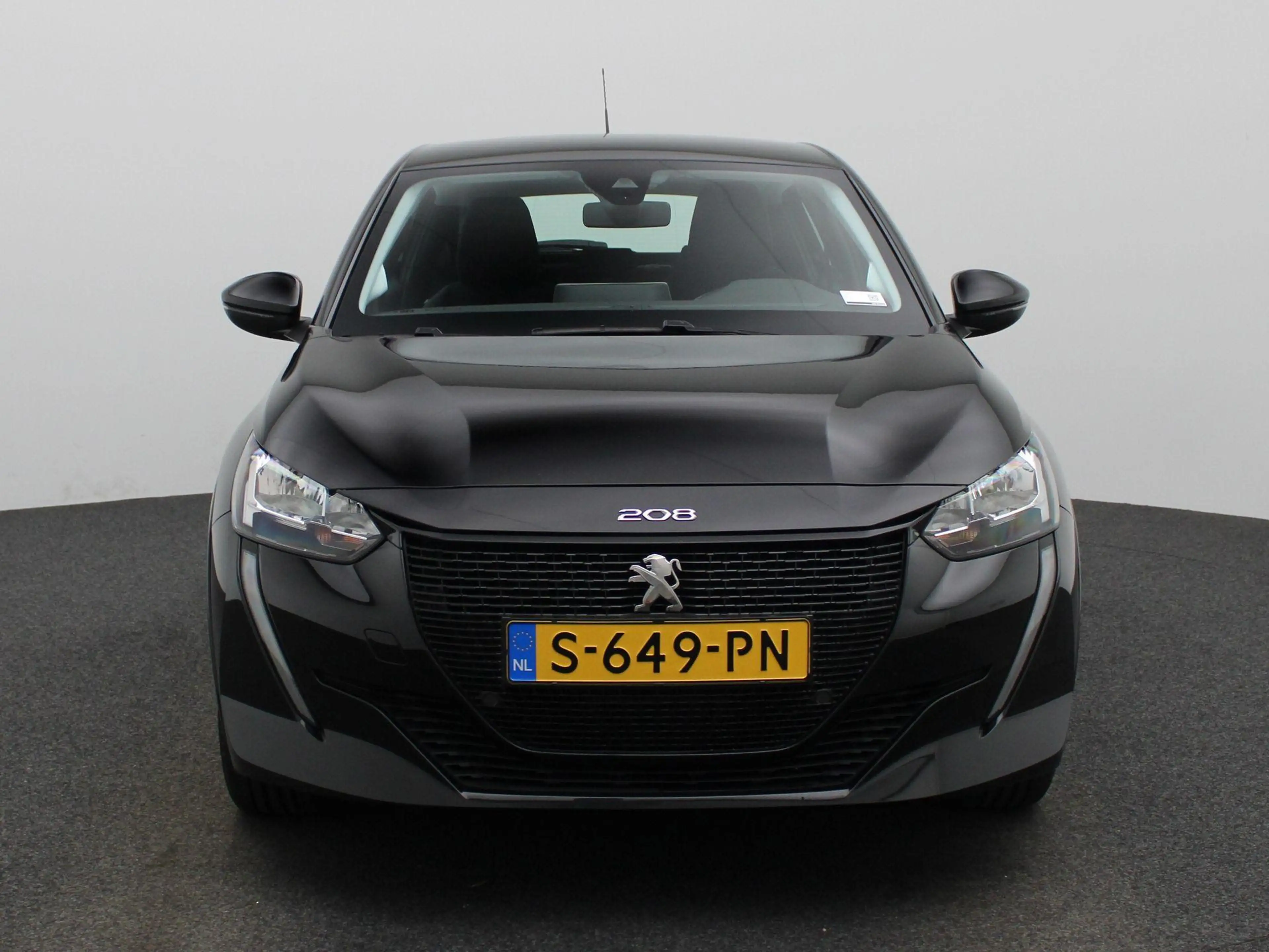 Peugeot e-208 EV Active 50 kWh — photo 3