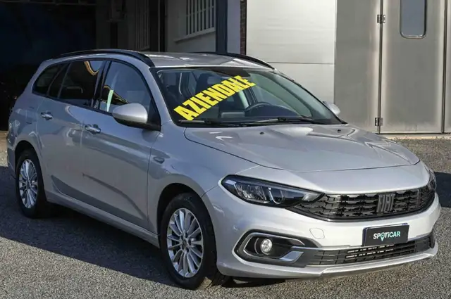 Fiat Tipo view 3