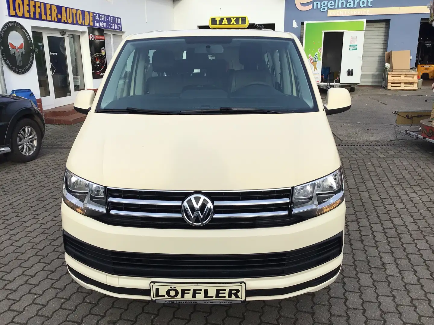 Volkswagen T6 Caravelle Caravelle Comfortline lang 9 Sitze Beige - 2