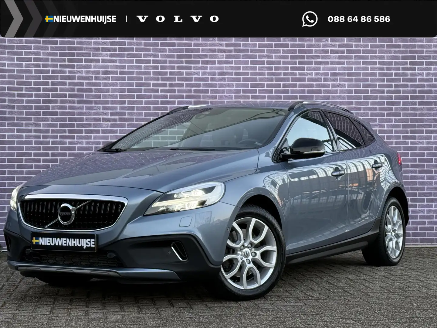 Volvo V40 Cross Country 2.0 T4 Summum | Trekhaak | Standkachel | Camera | Bleu - 1