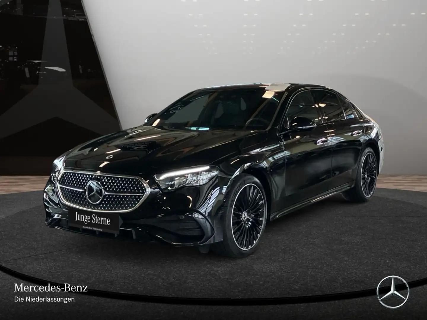 Mercedes-Benz E 300 de 4M AMG Fahrass Distr+ LED Night Kamera 9G Schwarz - 2