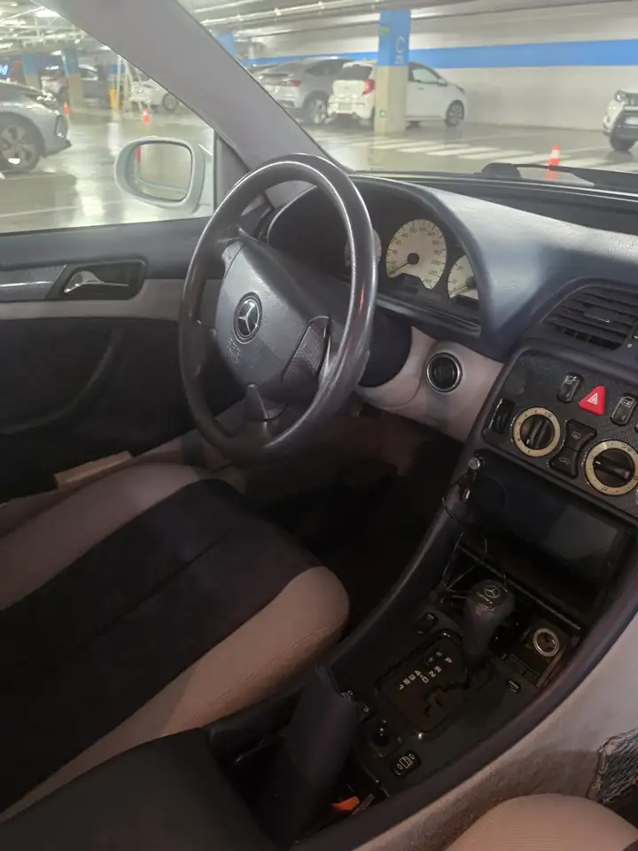 Mercedes-Benz CLK 200 Sport, foto 10