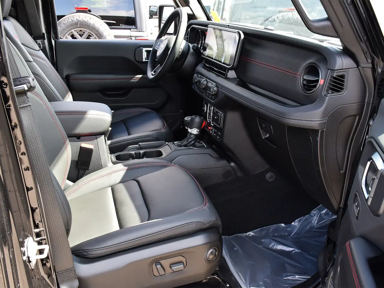 Jeep Wrangler снимка Jeep Wrangler