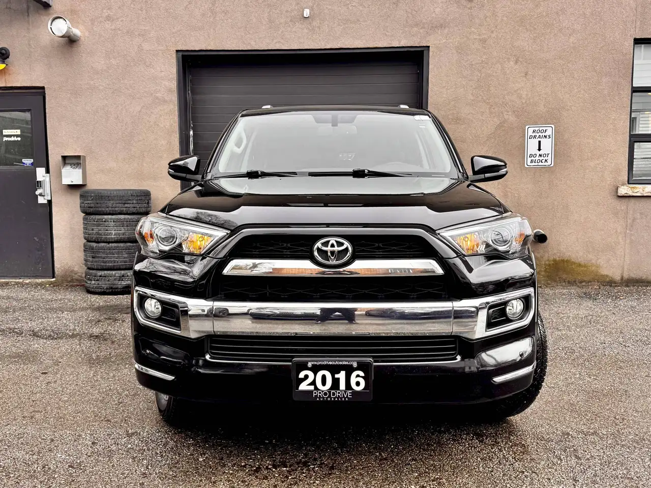 Toyota 4-Runner снимка Toyota 4-Runner