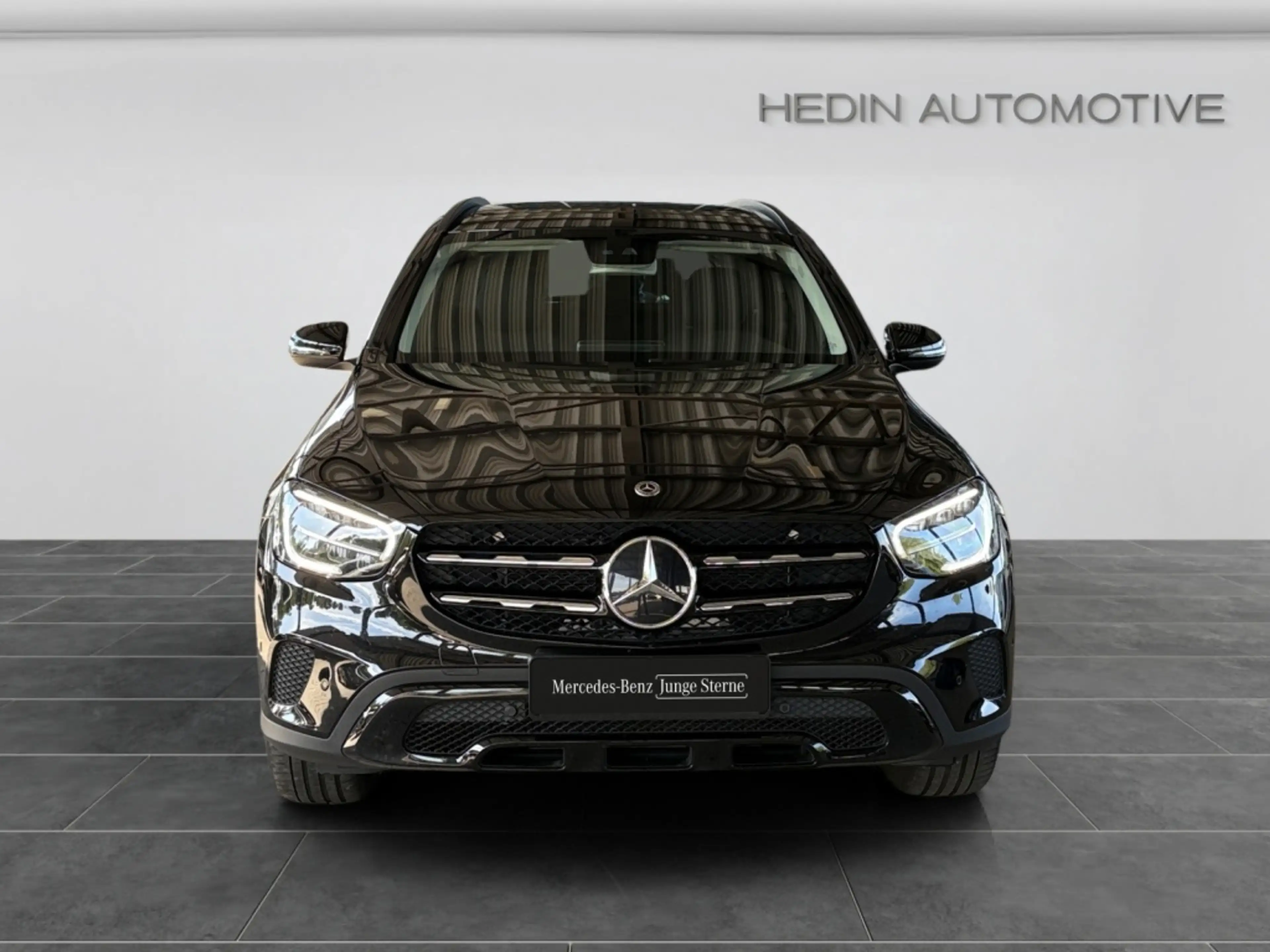 Mercedes-Benz GLC 200 4M NIGHT|LED|TEMP|PDC|PANO|AHK|SHZ|NAVI — photo 9