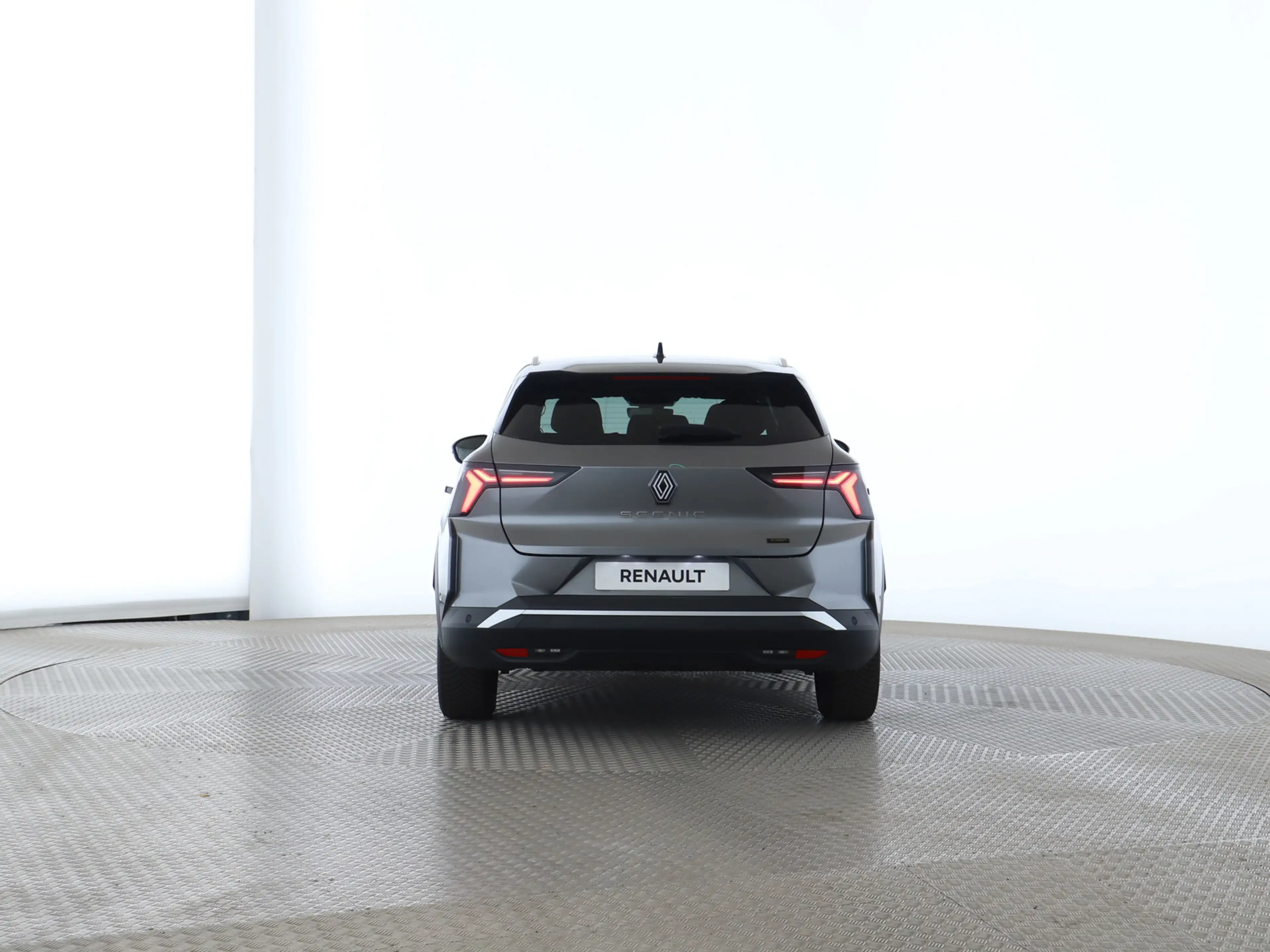 Renault Scenic Techno 220 Long Range PDC — photo 5