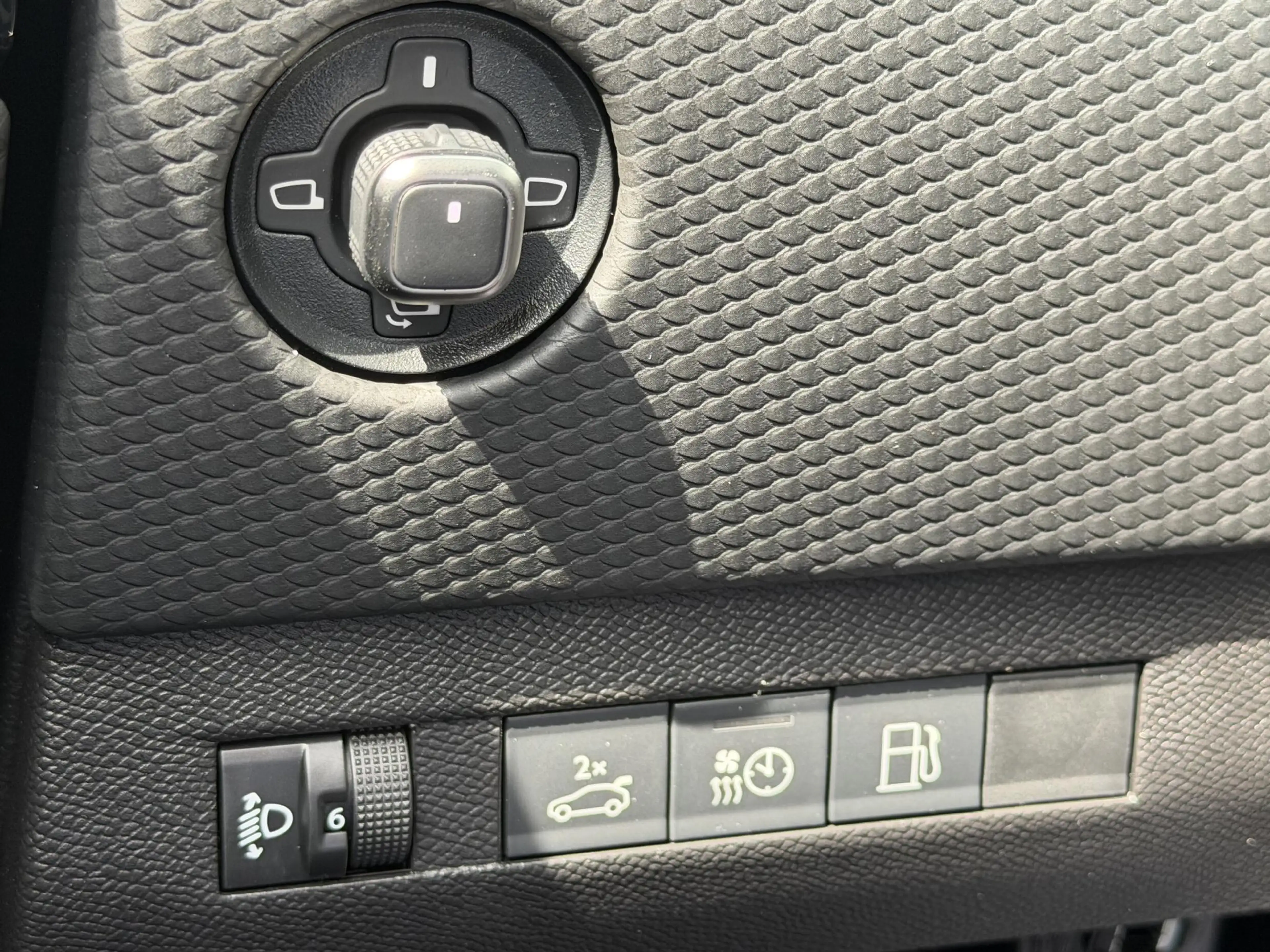DS Automobiles DS 4 No 1.6 PHEV Pallas Comfort Pack | Elektrische koff — photo 15
