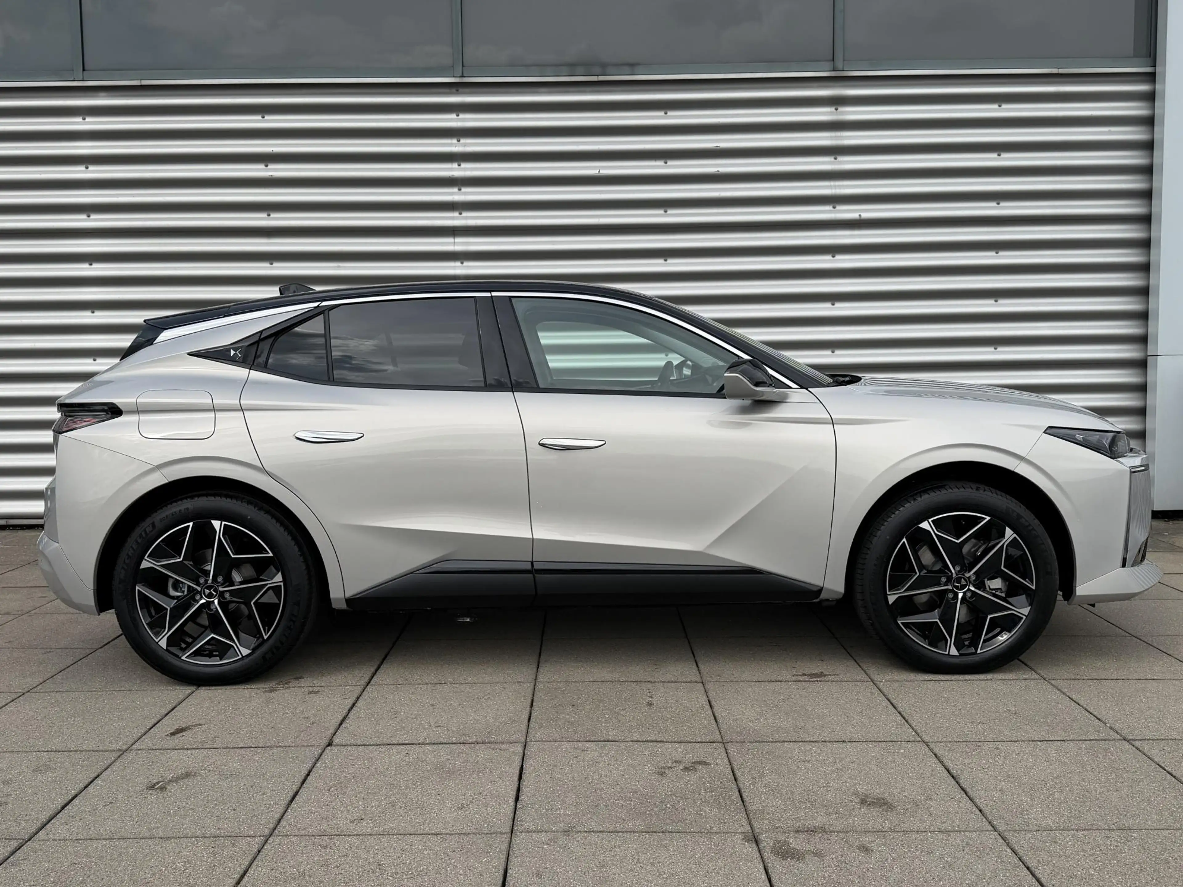 DS Automobiles DS 4 No 1.6 PHEV Pallas Comfort Pack | Elektrische koff — photo 7