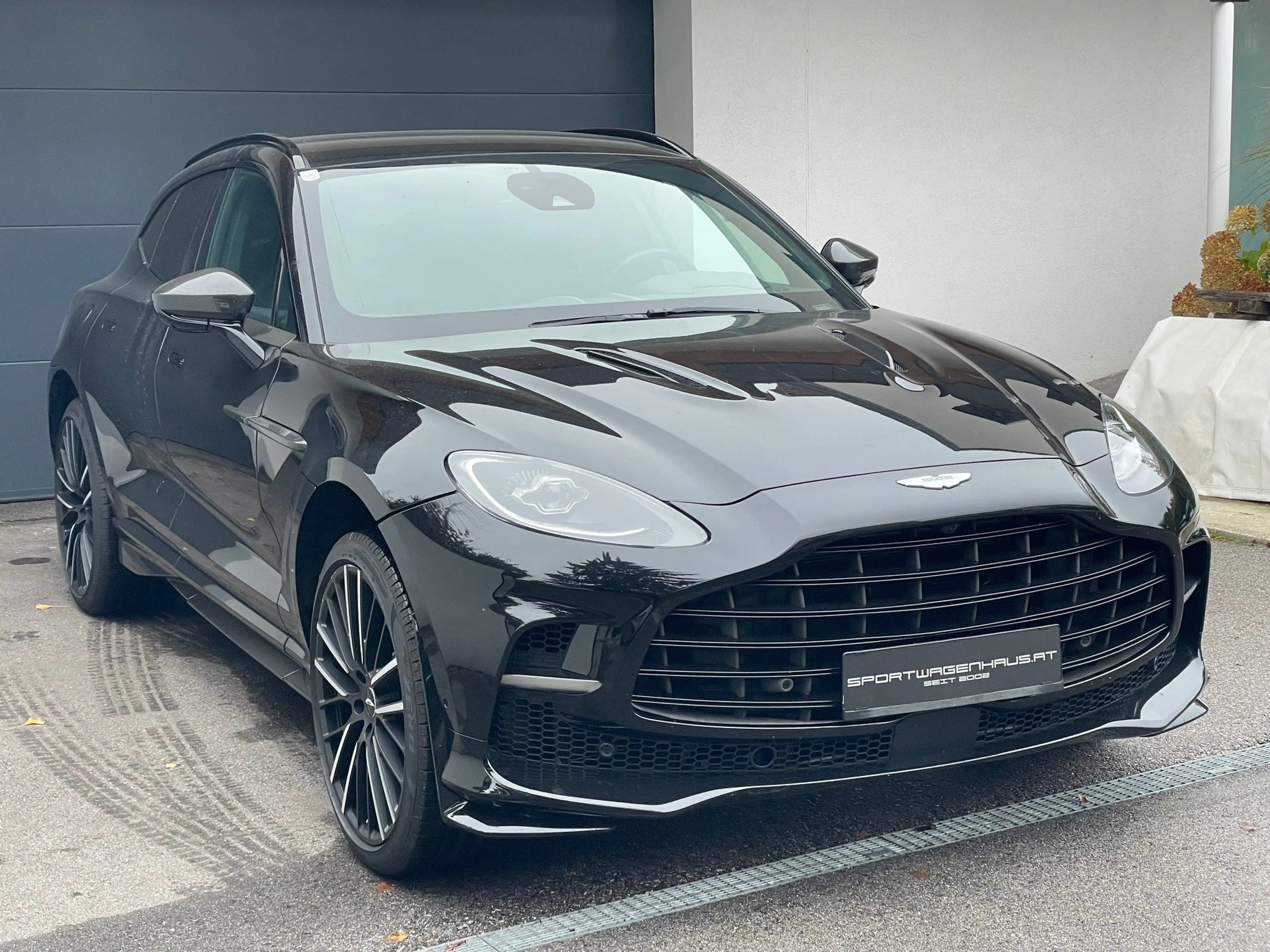 Aston Martin DBX DBX707*Carbon Paket*neuwertig* — photo 3