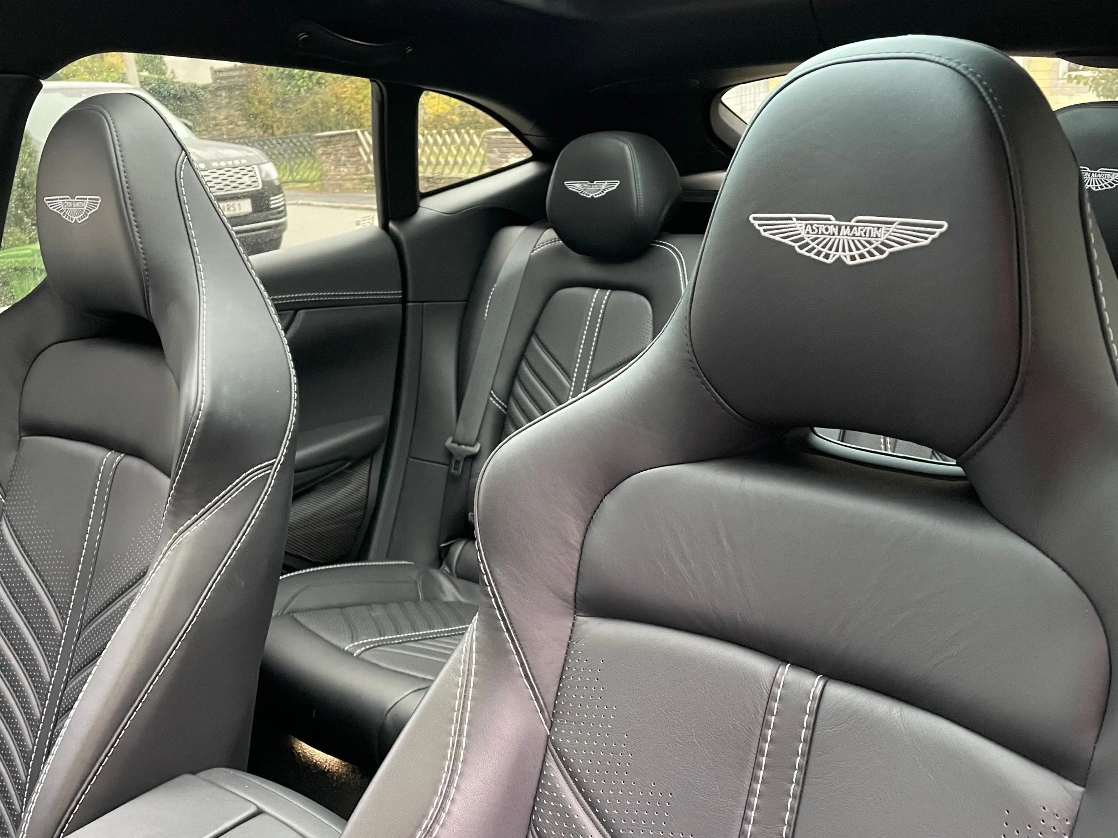 Aston Martin DBX DBX707*Carbon Paket*neuwertig* — photo 15