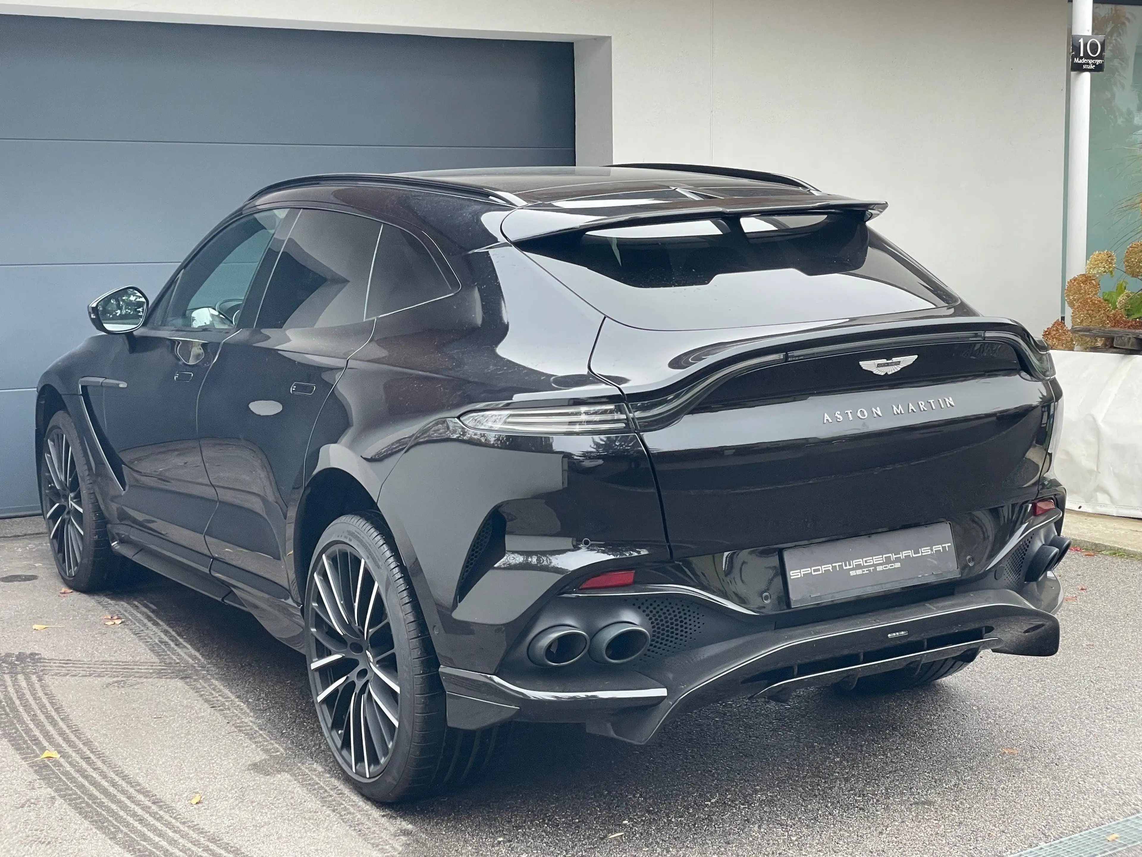 Aston Martin DBX DBX707*Carbon Paket*neuwertig* — photo 9