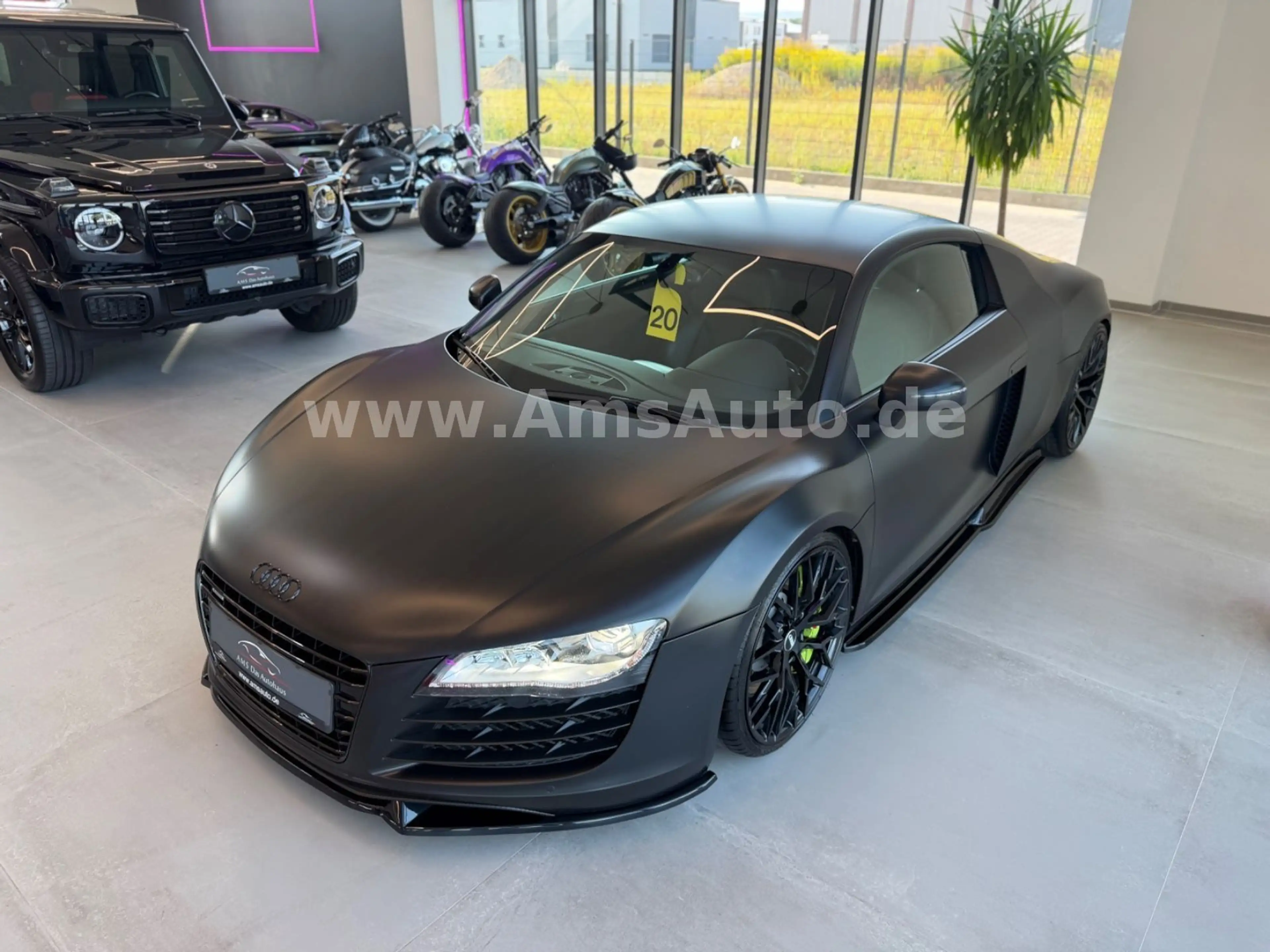 Audi R8 Coupe 4.2 FSI quattro Deutsches Fahrzeug B&O — photo 9