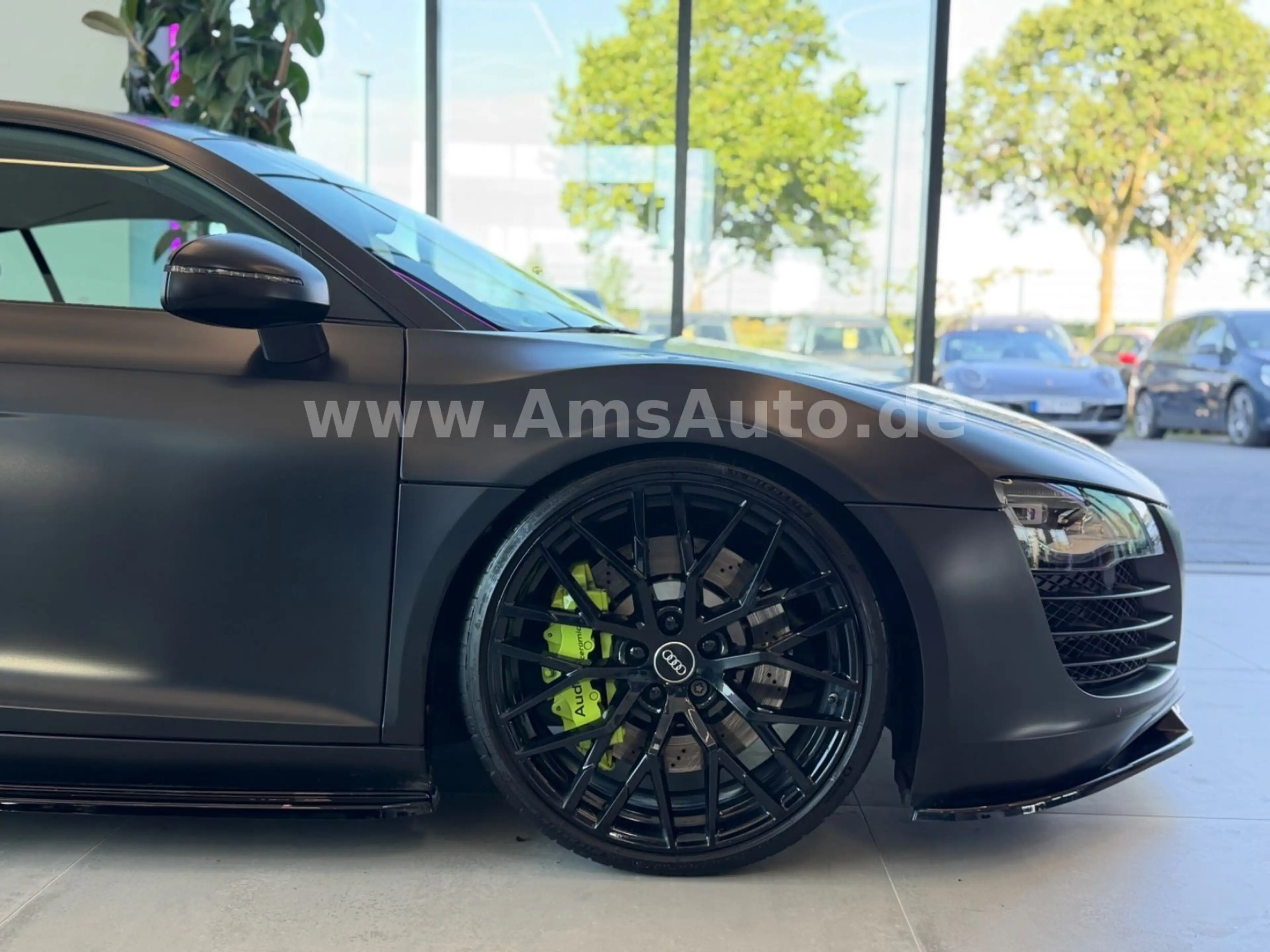 Audi R8 Coupe 4.2 FSI quattro Deutsches Fahrzeug B&O — photo 4