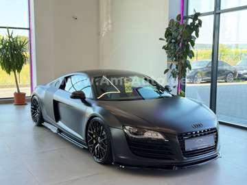 Coupe 4.2 FSI quattro Deutsches Fahrzeug B&O