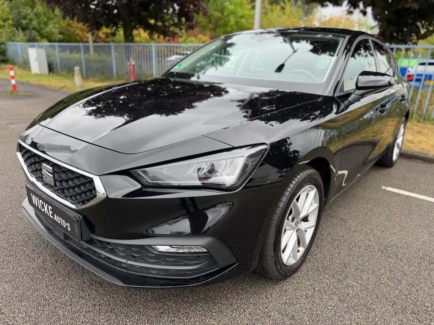 SEAT Leon 1.0 eTSI Style DSG 110 PK Led Camera Stoelverw. Na Noir - 2