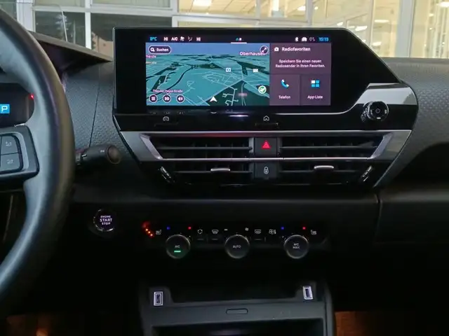 Citroen C4 view 12