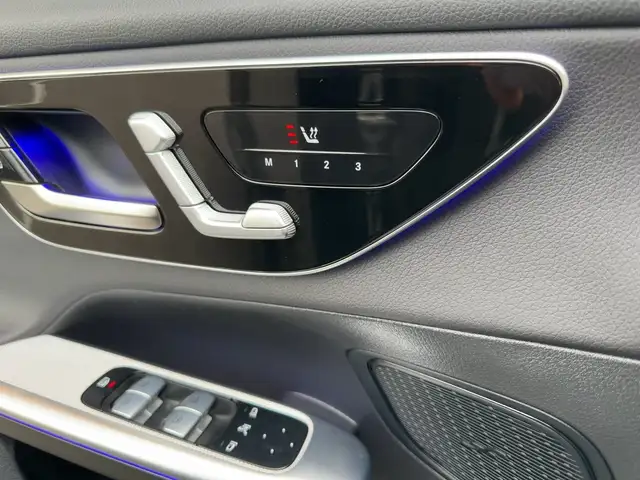 Mercedes-Benz GLC 200 d 4MATIC AVANTGARDE LED AHV RKam Distr Ansicht 14