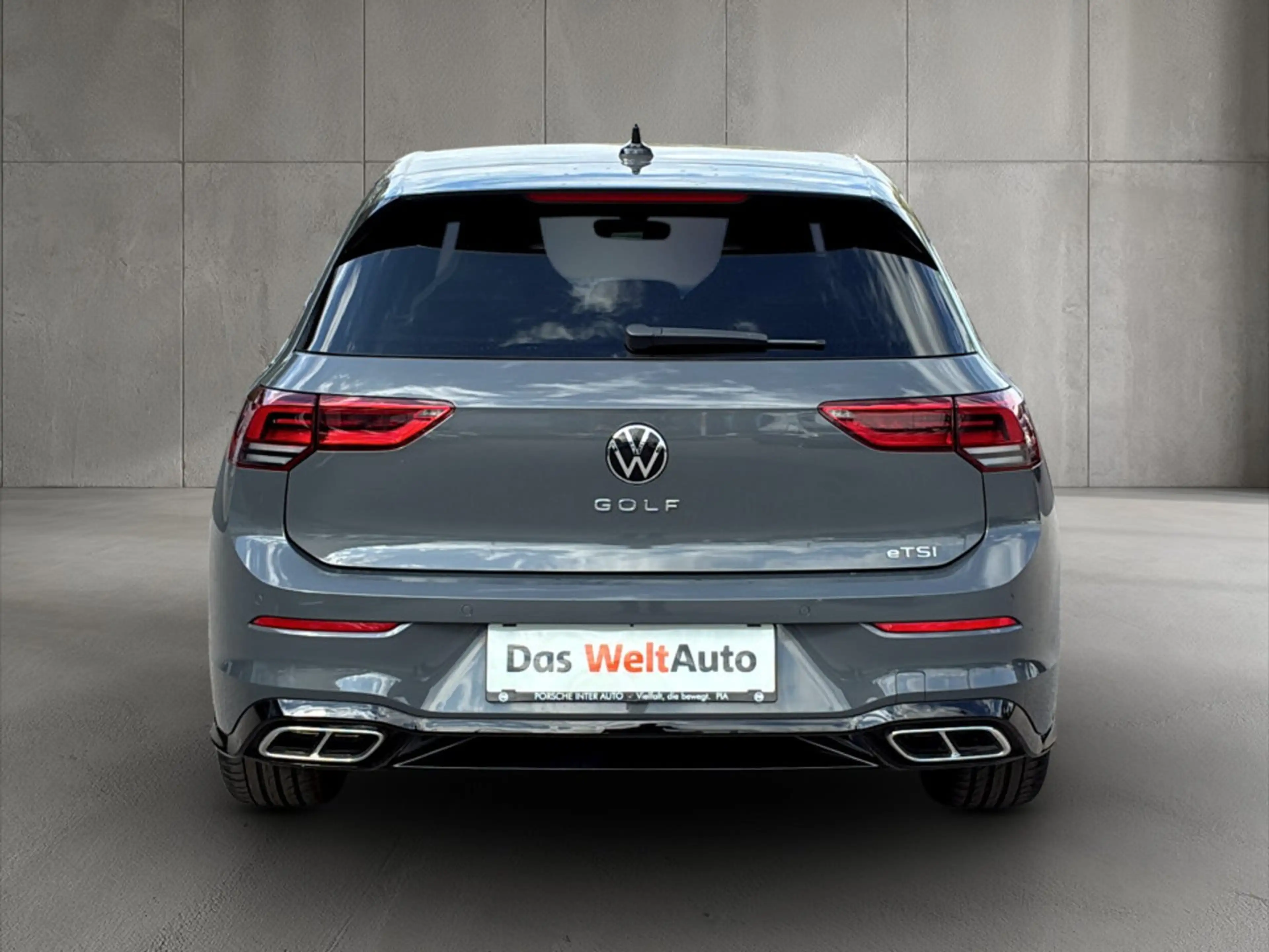 Volkswagen Golf R R-Line mHEV TSI DSG — photo 5