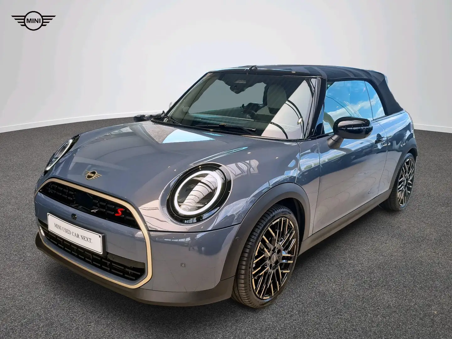 MINI Cooper S Cabrio Favoured Trim Grijs - 1