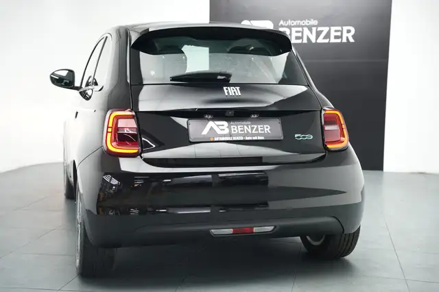 Fiat 500 view 8