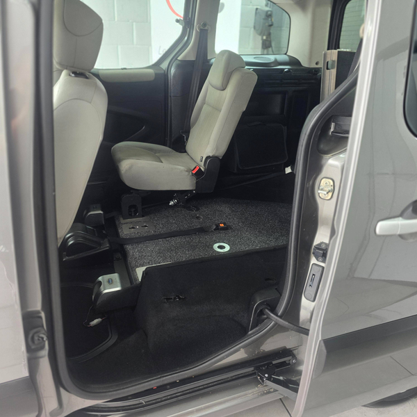 Peugeot Partner Partner Tepee 1.6 HDi Confort — photo 12