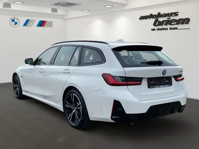 BMW M view 4