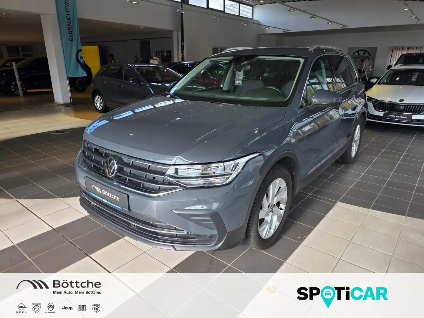 Volkswagen Tiguan Move 1.5 TSI ACT Android PDC Navi SHZ Gris - 1