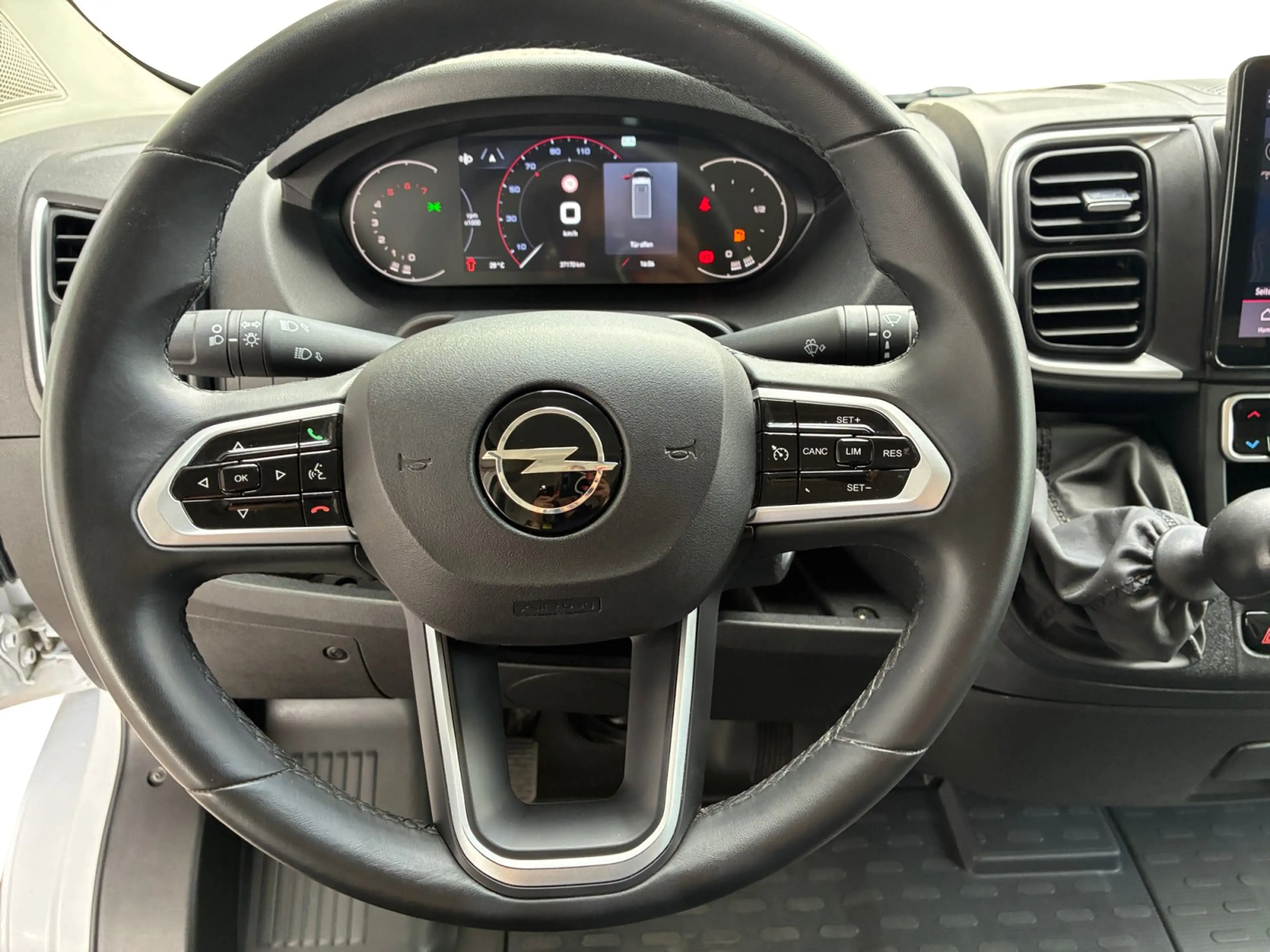 Opel Movano L2H2 3.5t Navi Klima 3.5 Tonnen zGG. — photo 13