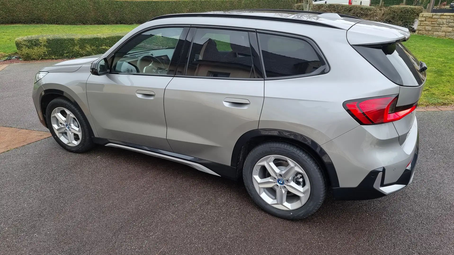 BMW iX1 iX1 XDrive 30 313 Argent - 1