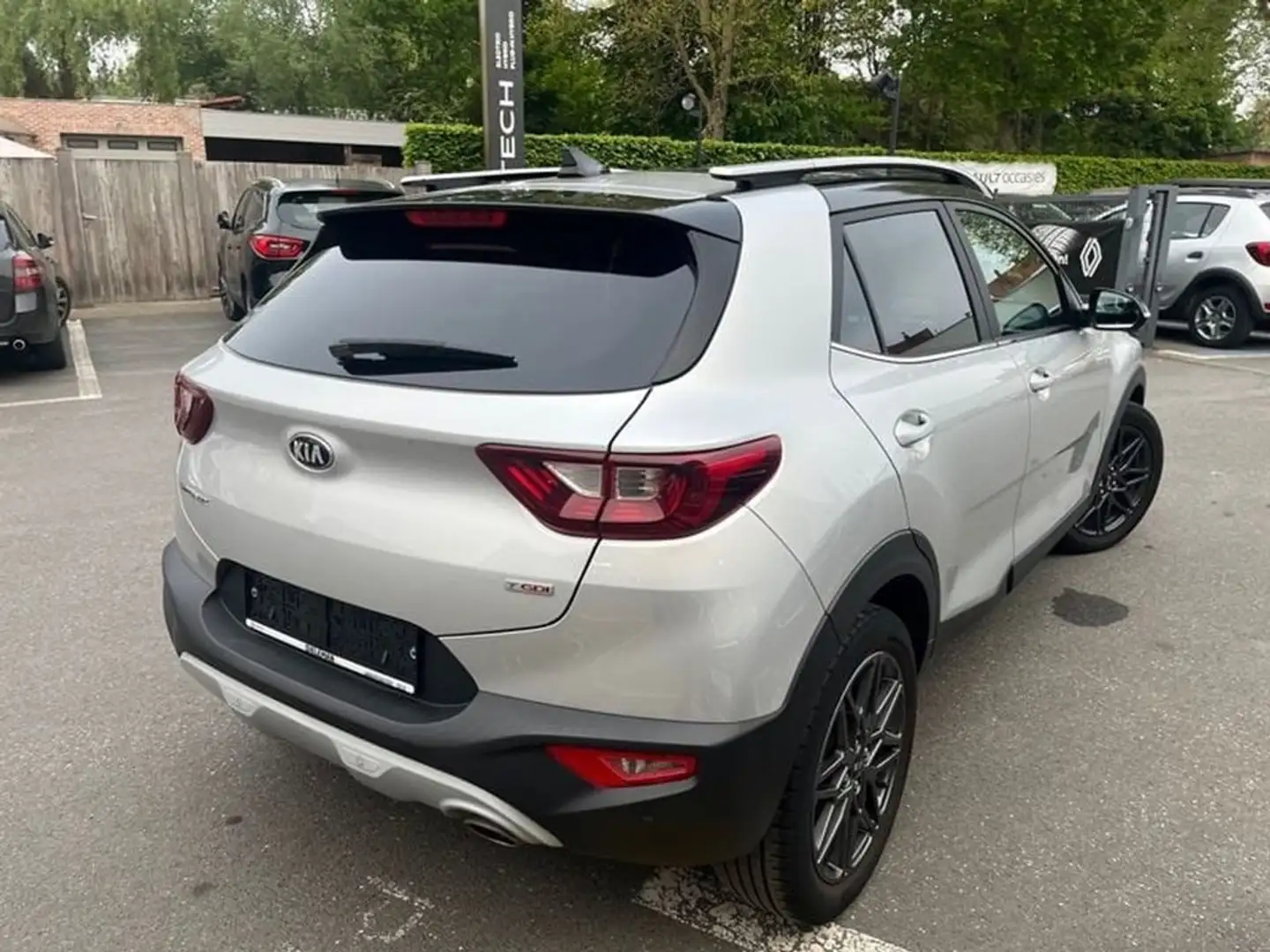 Kia Stonic T Black Edition 7DCT*Gps*Cam*Carplay*Gar Argent - 2