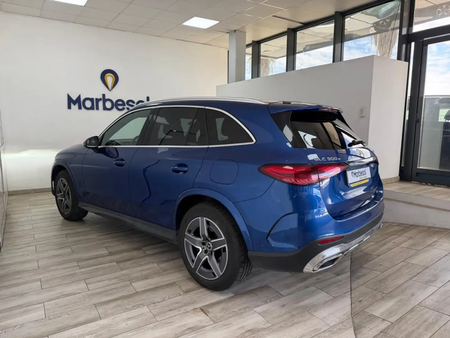 Mercedes-Benz GLC 300 Coupé 300de 4Matic Azul - 2