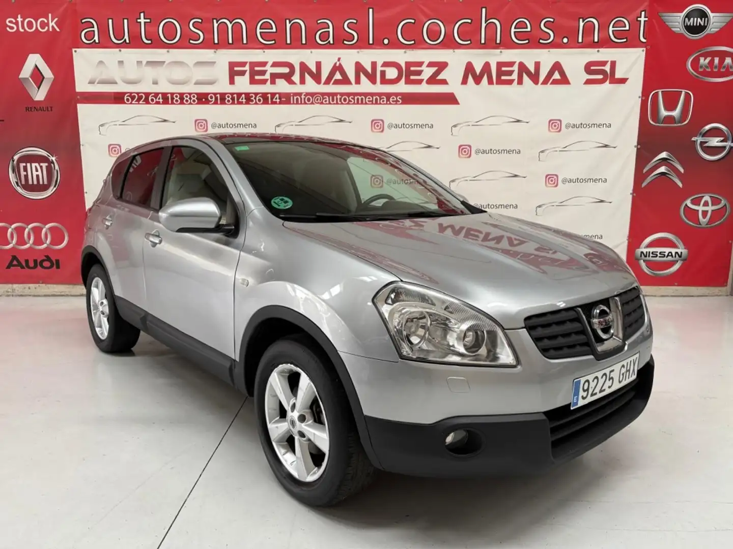 Nissan Qashqai 2.0 Tekna 4x2 Gris - 1
