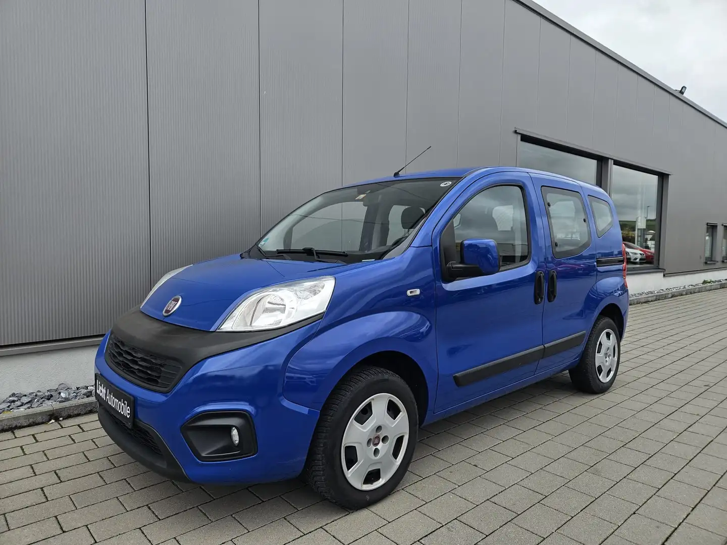 Fiat Qubo Lounge/1.Hand/Scheckheftgepflegt/Klima/AHK/ Bleu - 1