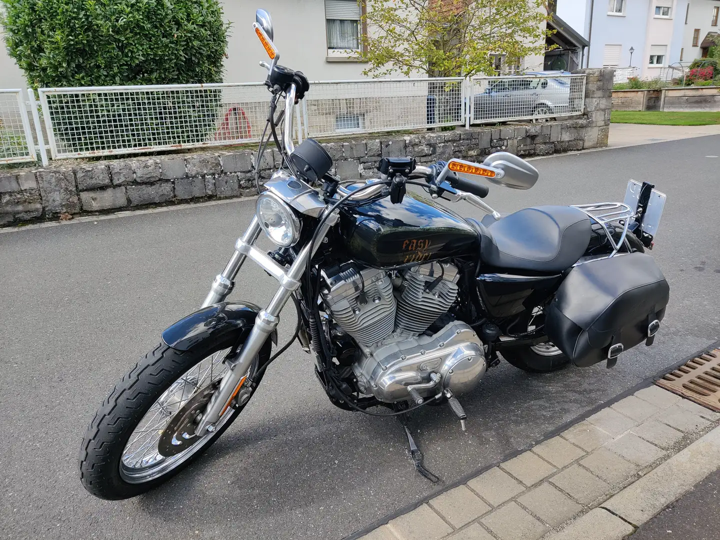 Harley-Davidson Sportster 883 XL 883L Noir - 1