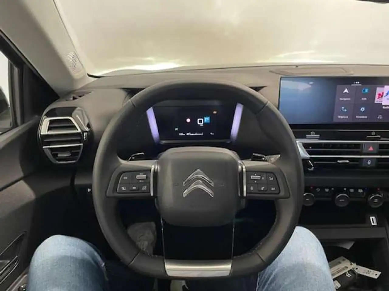 Citroen C4 e-C4 X — photo 15