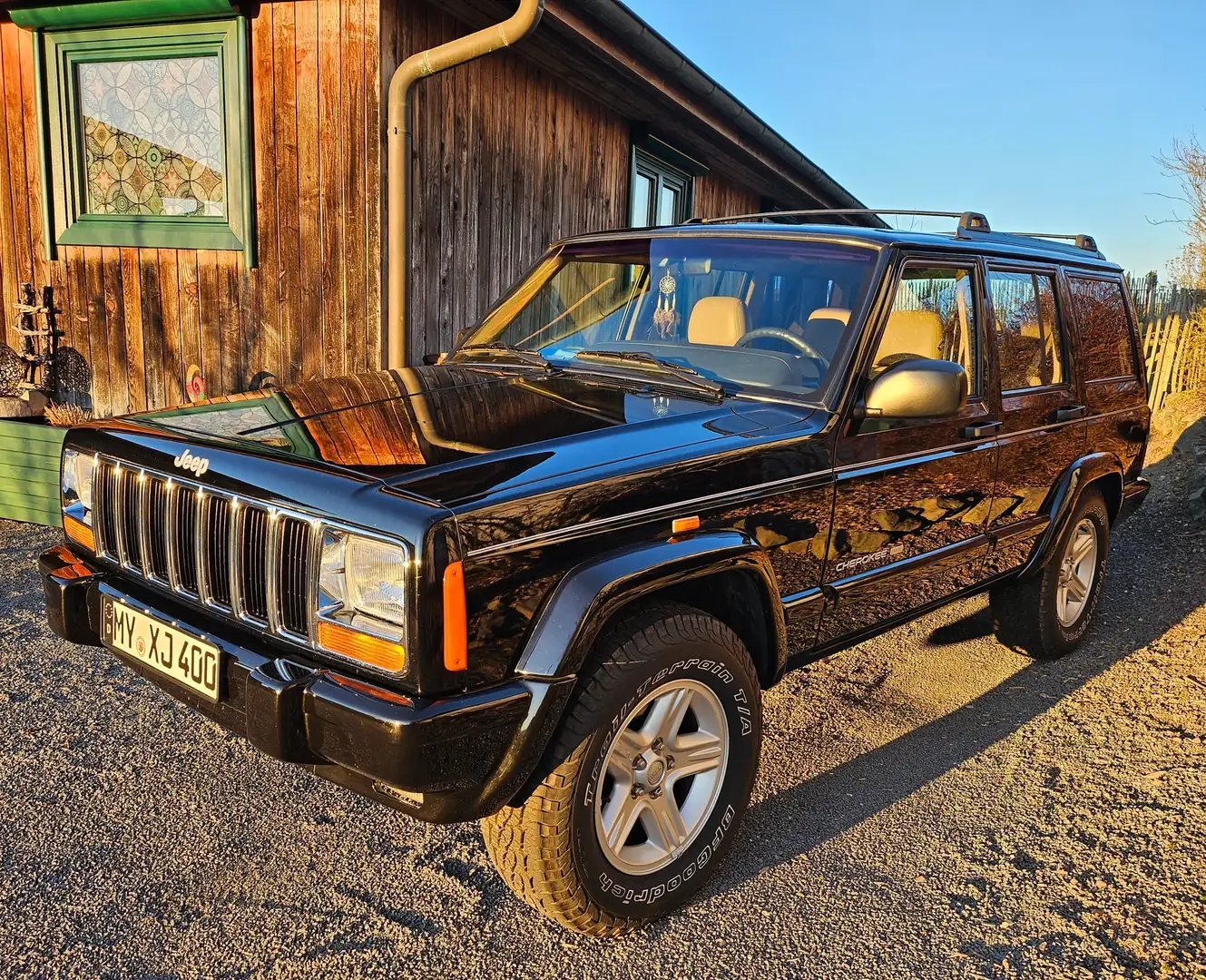 Jeep Cherokee Cherokee 4.0 Limited Schwarz - 2