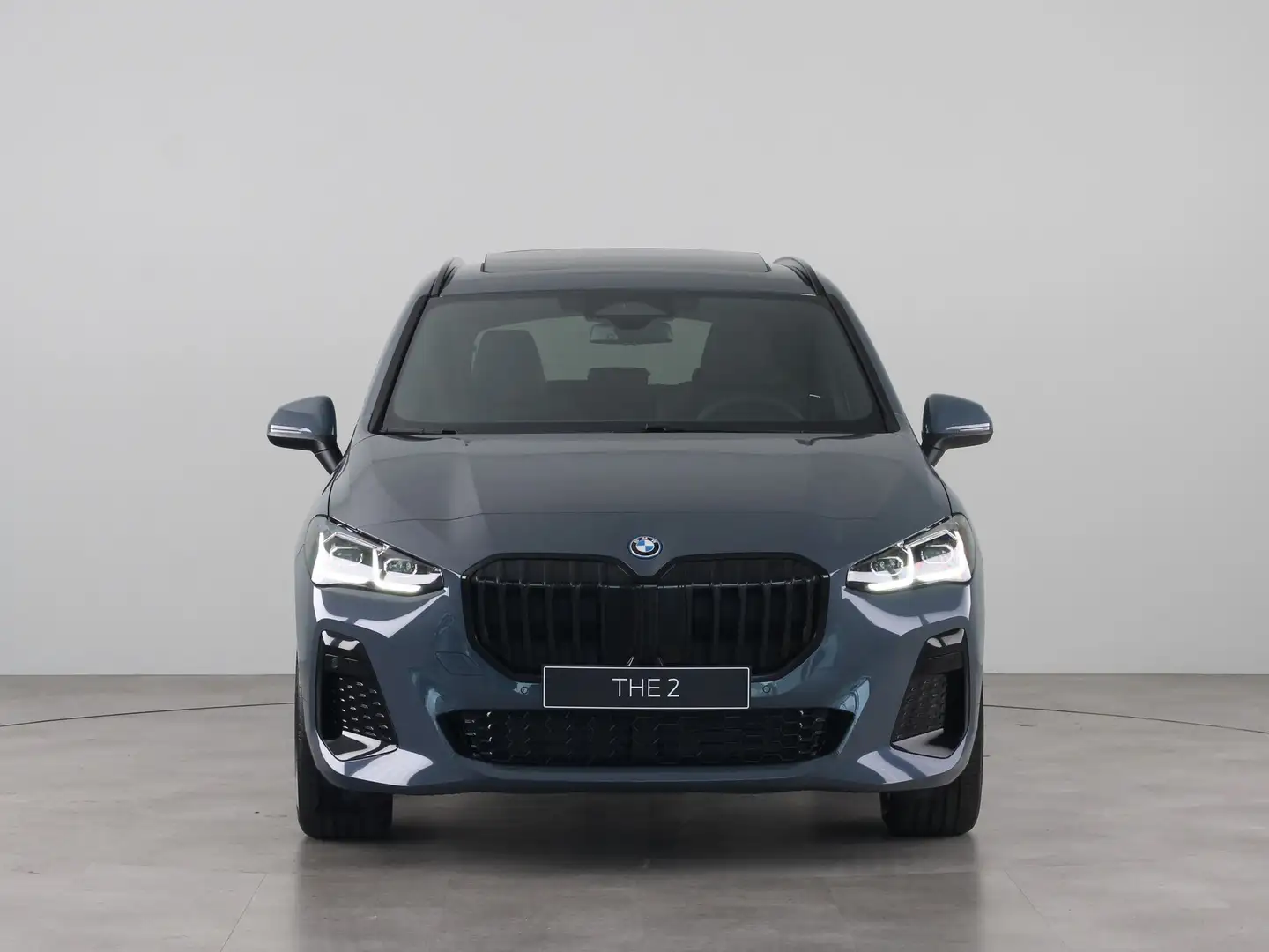 BMW 225 2 Serie Active Tourer 225e xDrive Grijs - 2