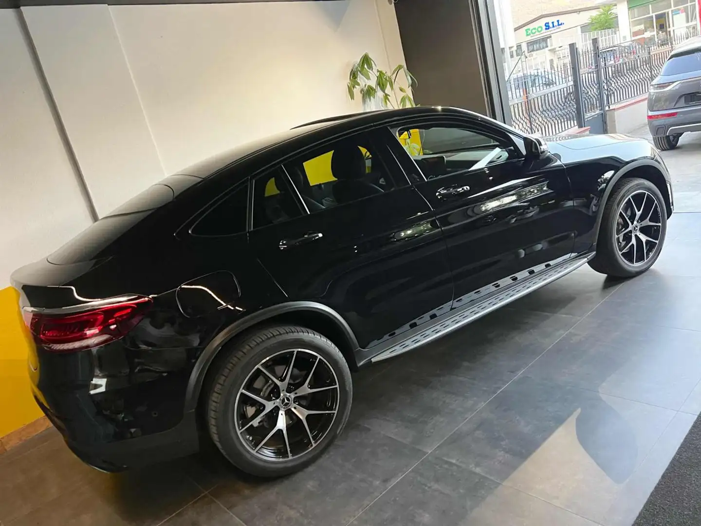 Mercedes-Benz GLC 300 d 4Matic Coupé Premium Plus Nero - 2