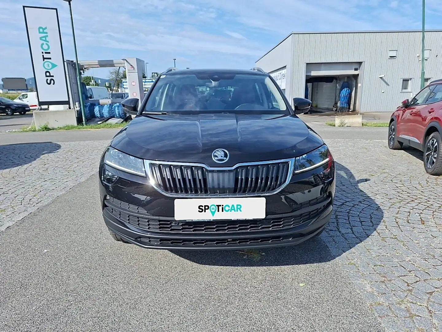 Skoda Karoq 1,5 TSI Style SC DSG Schwarz - 2