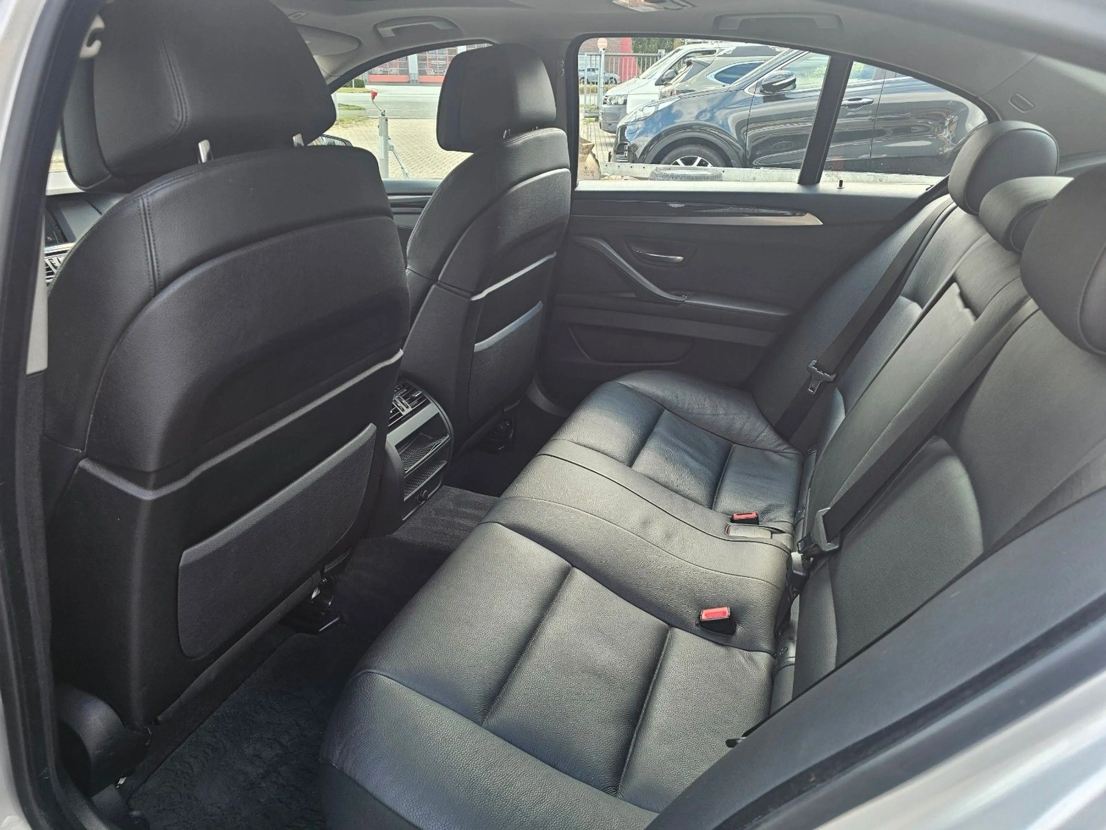 BMW 535 i SHD*Leder*Bi-Xenon*AHK — photo 16