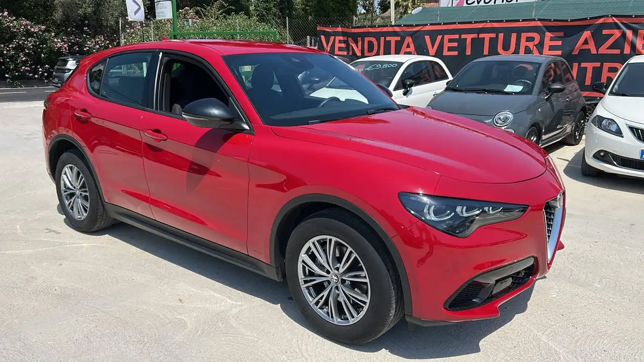 Alfa Romeo Stelvio 2023 — фото 7