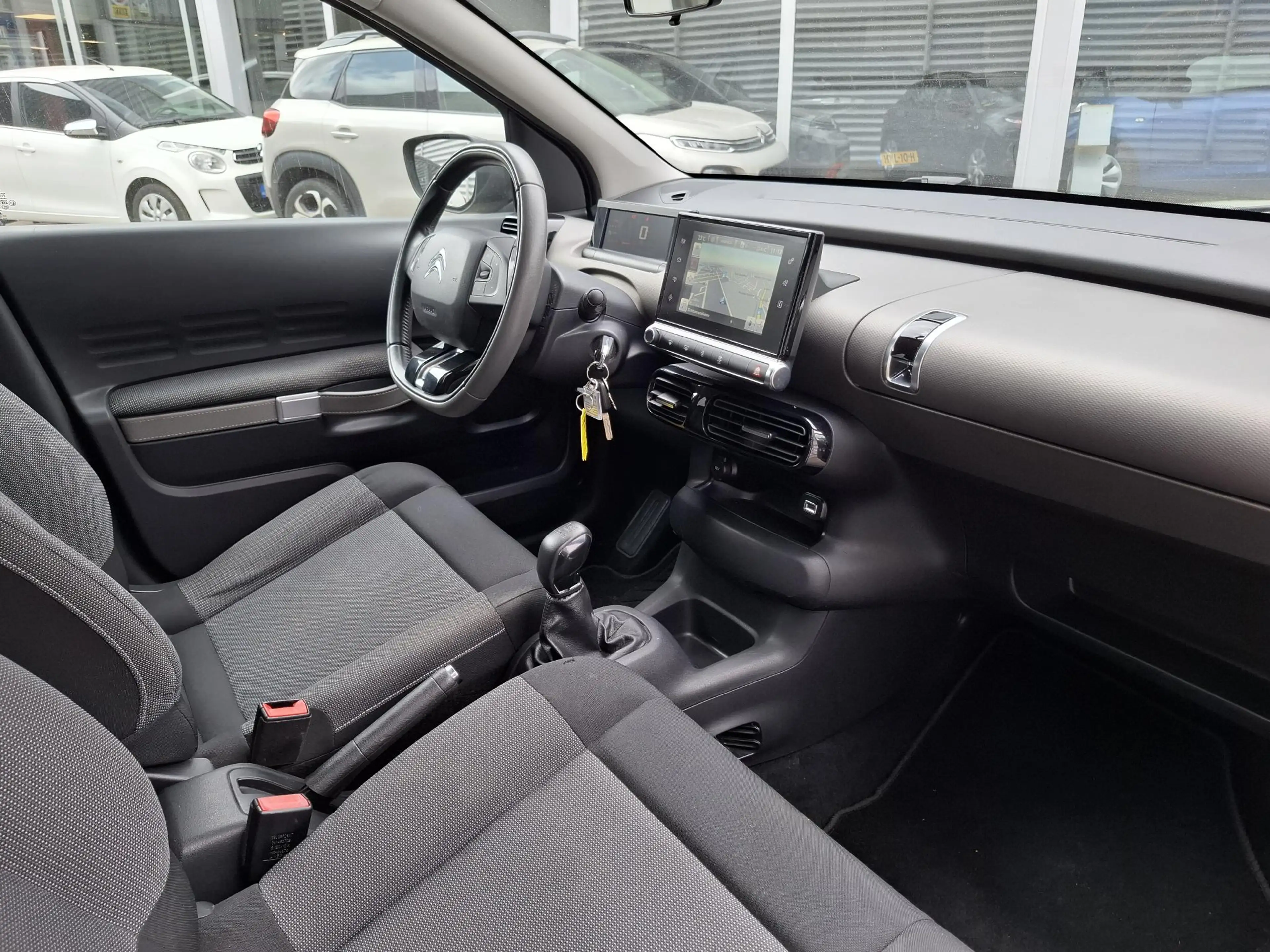 Citroen C4 Cactus 1.2 Feel Airco/Nav/Trekhaak Nieuwe distributieriem — photo 6